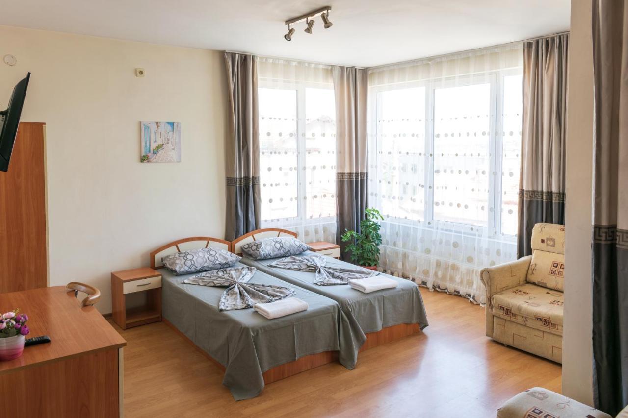 Guest House Eos Sozopol Exterior photo