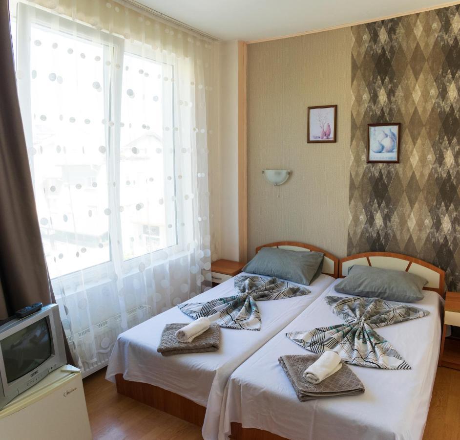 Guest House Eos Sozopol Exterior photo